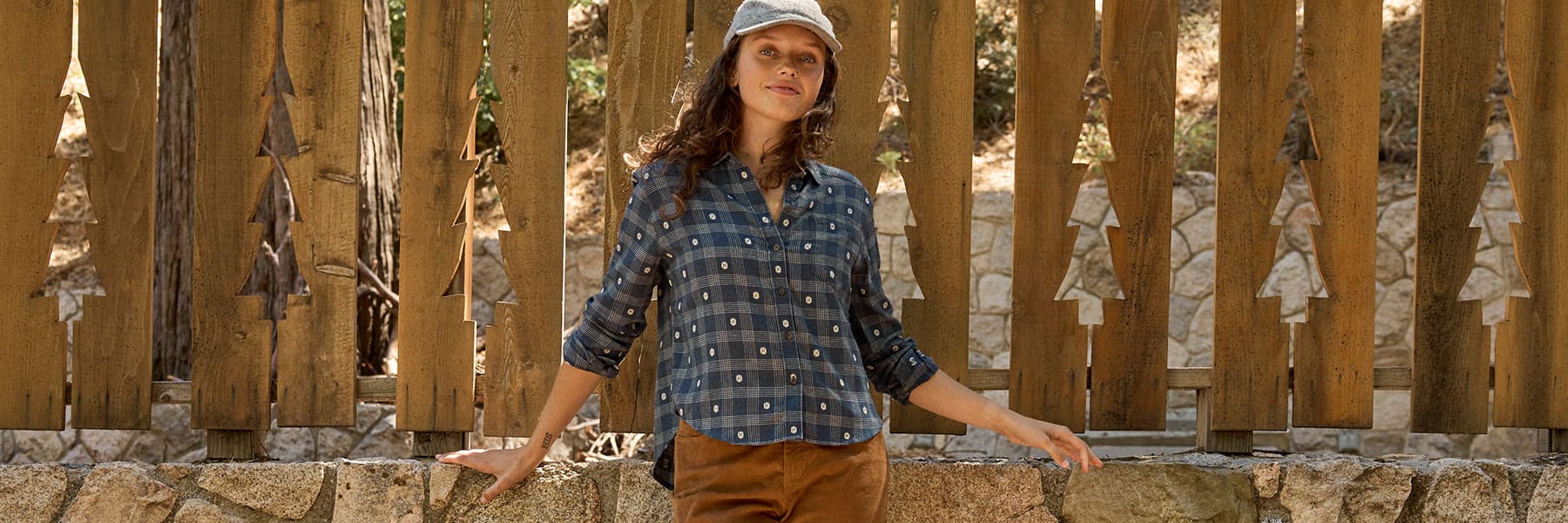 Women’s Shirts & Tops