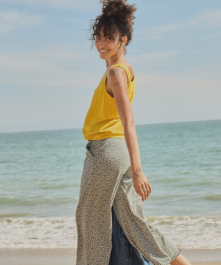 S26_Ws-Pants-Guide_Chaka-3-750x900.jpg