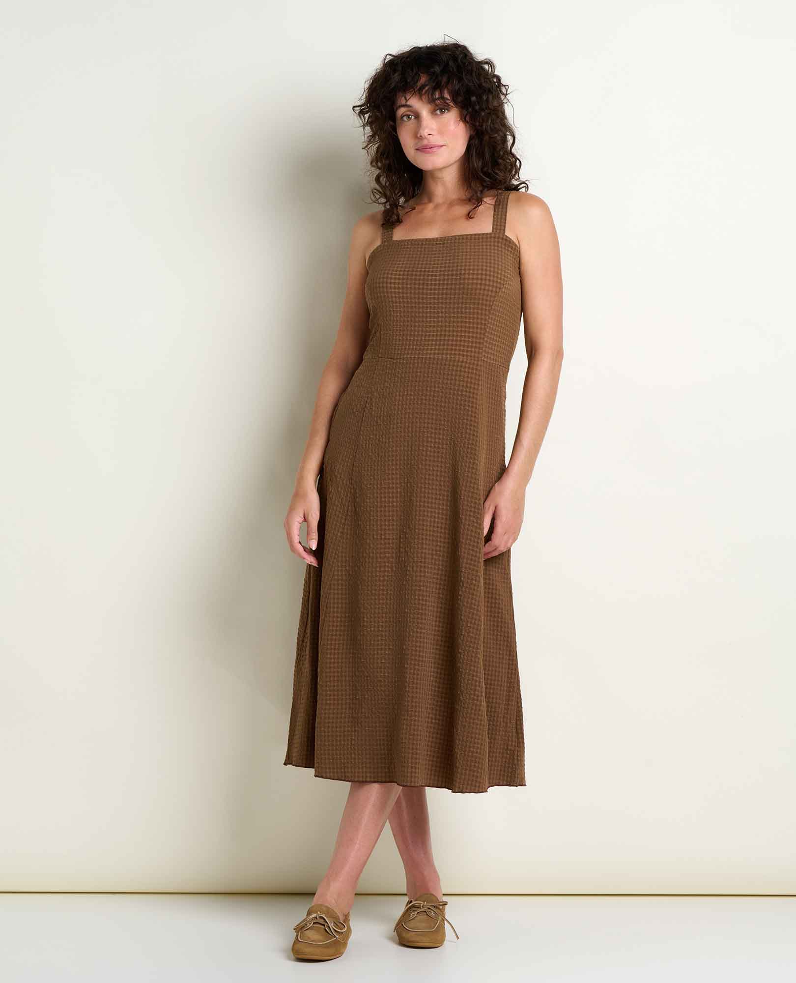msg:Rayana is 5'9" and is wearing a size small.