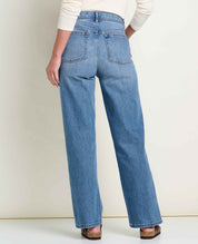 Women's Tamarack Straight Blue Jean