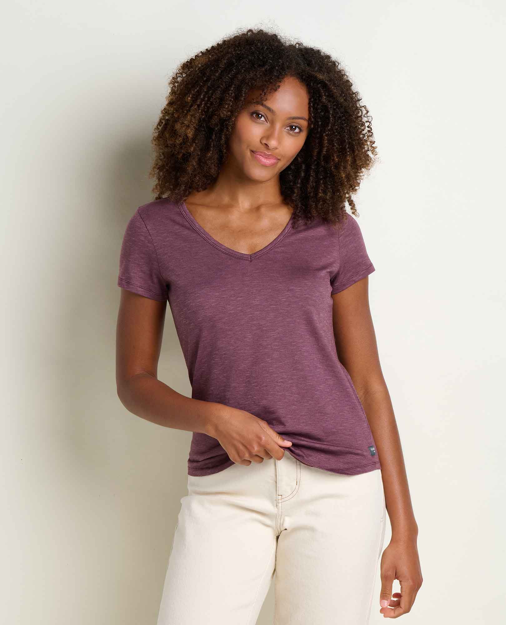 msg:Haylie is 5'8" and is wearing a size small.