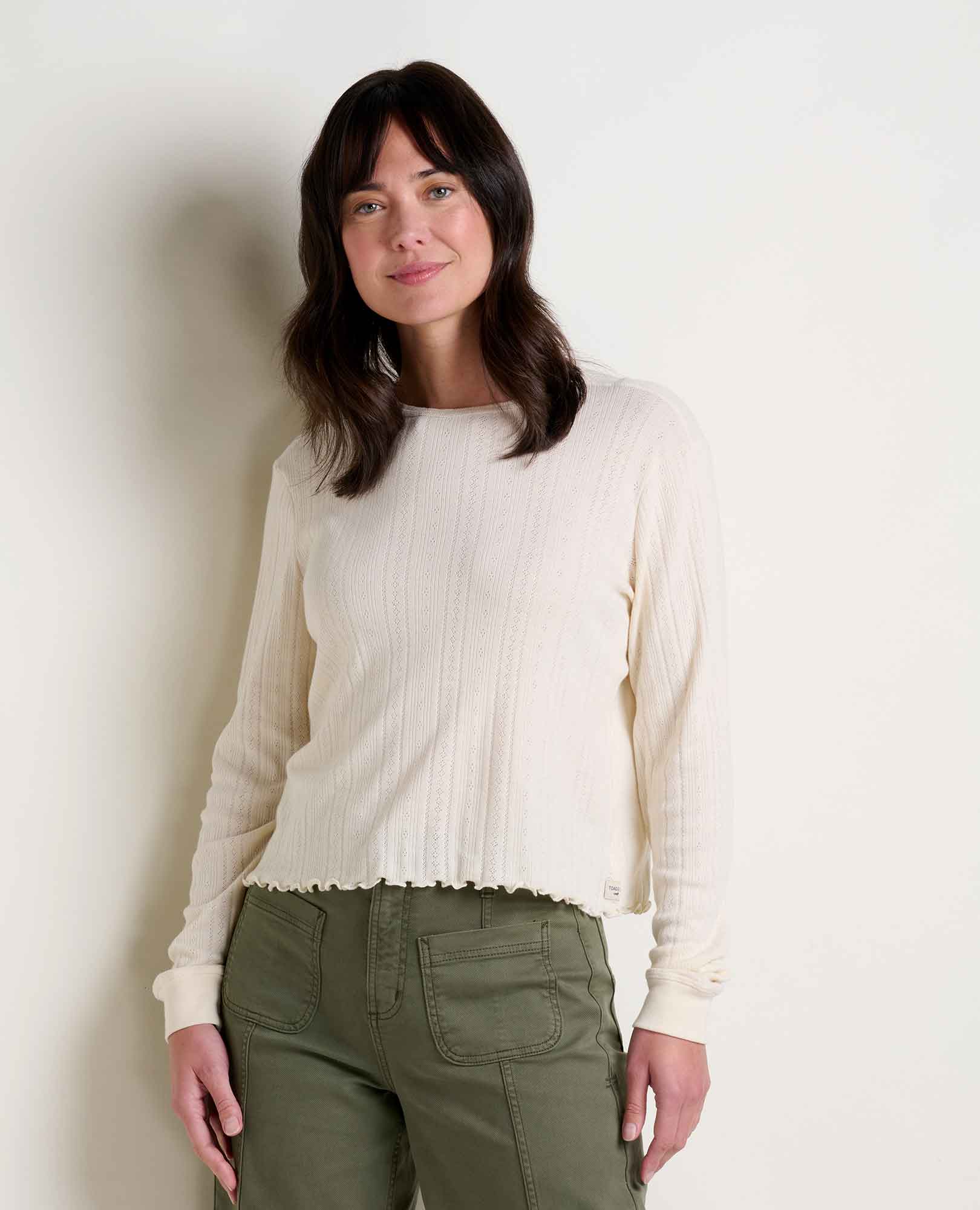 msg:Logan is 5'9 ½" and is wearing a size small.