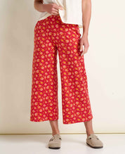 msg:Logan is 5'9 ½" and is wearing a size small.