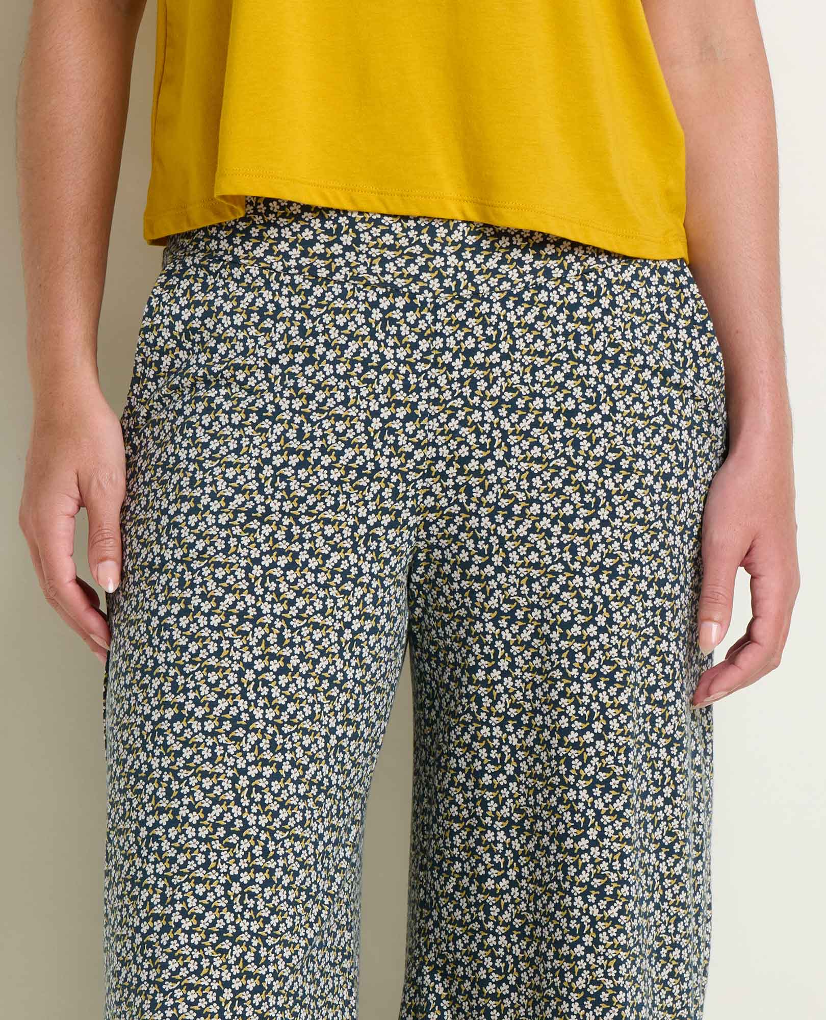 Chaka Wide Leg Crop Pant