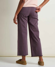 Women's Balsam Cutoff Jean