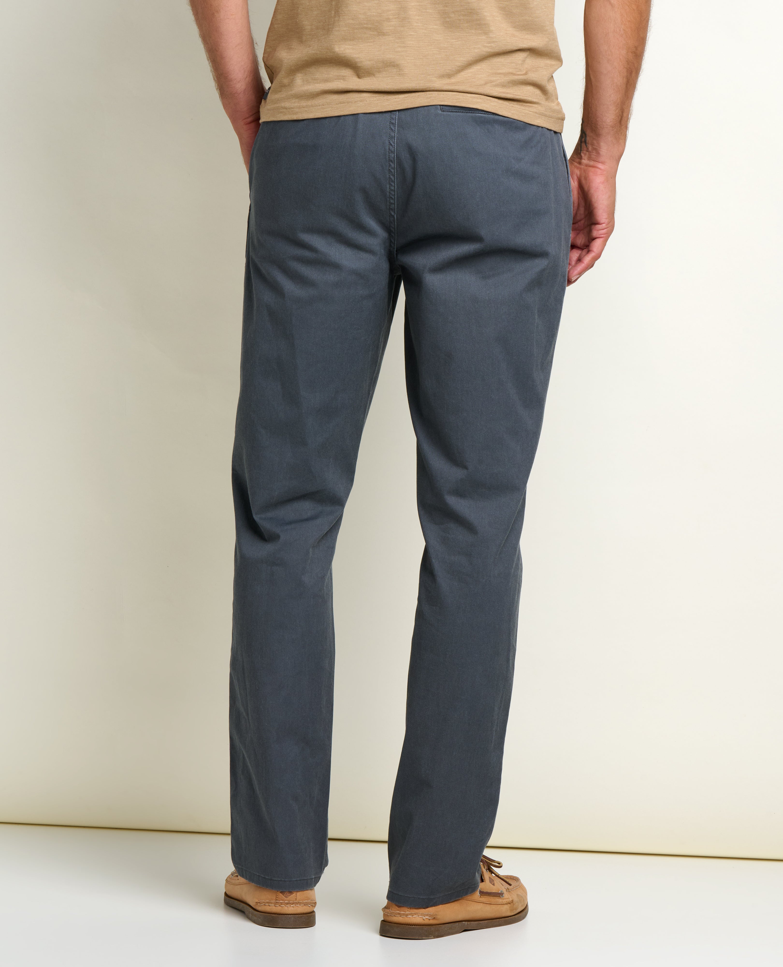 Mission Ridge Slim Chino