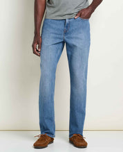 msg:Jamal is 6'2" and is wearing a size 32.